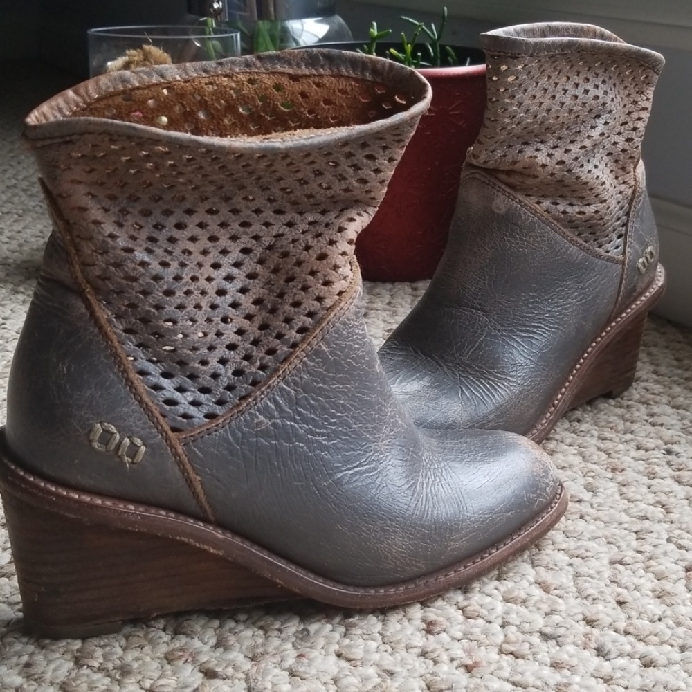 Bed Stü womens 7 Dutchess booties grey